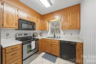 605 8th Ave SW, Conover, NC 28613 - Photo 9