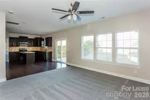 10414 Kempsford Dr, Charlotte, NC 28262 - Photo 5