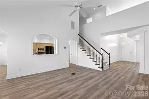 10879 Rogalla Dr, Charlotte, NC 28277 - Photo 11