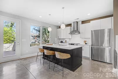 242 Coxe Avenue, Charlotte, NC 28208 - Photo 9