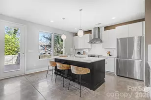 242 Coxe Ave, Charlotte, NC 28208 - Photo 9