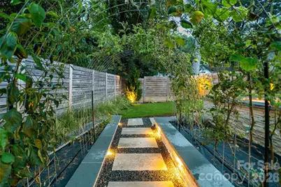 242 Coxe Avenue, Charlotte, NC 28208 - Photo 25