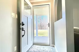 214 Heritage Cir, Taylorsville, NC 28681 - Photo 5