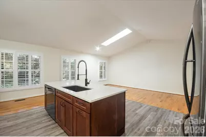 207 Allen Paul Drive, Hendersonville, NC 28791 - Photo 7