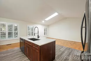 207 Allen Paul Dr, Hendersonville, NC 28791 - Photo 7