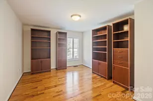 207 Allen Paul Dr, Hendersonville, NC 28791 - Photo 11