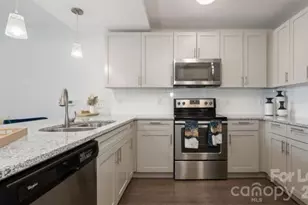 640 N Church St, Charlotte, NC 28202 - Photo 25