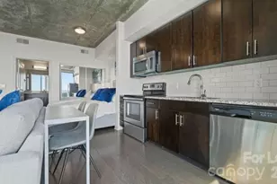 640 N Church St, Charlotte, NC 28202 - Photo 29