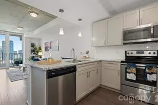 640 N Church St, Charlotte, NC 28202 - Photo 17