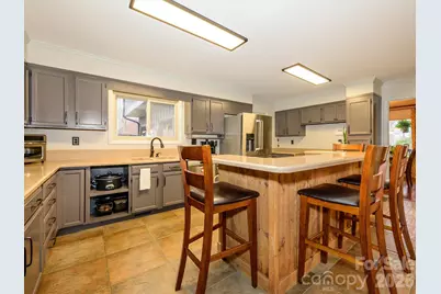 5232 Begonia Drive, Charlotte, NC 28215 - Photo 11