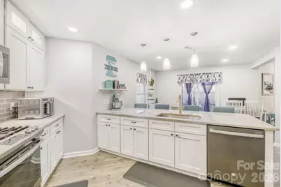 148 Farm Springs Drive, Mount Holly, NC 28120 - Photo 9