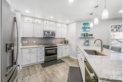 148 Farm Springs Drive, Mount Holly, NC 28120 - Photo 7