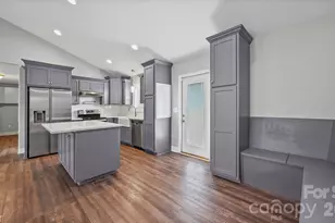 3897 Ritchie Rd, Lincolnton, NC 28092 - Photo 3