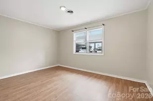 714 Farmington Cir, Hendersonville, NC 28739 - Photo 15