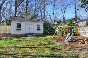 1432 E Barden Rd, Charlotte, NC 28226 - Photo 33