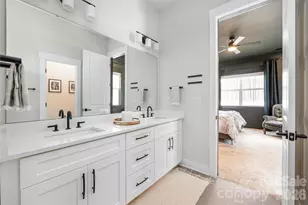 1027 Masefield Ave, Matthews, NC 28105 - Photo 19