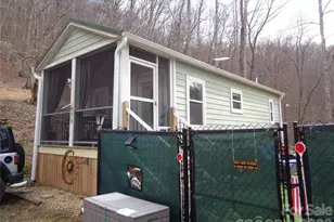 73 Bear Oat Trl, Franklin, NC 28734 - Photo 1