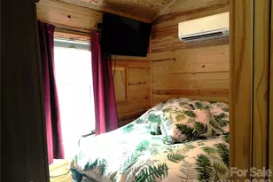 73 Bear Oat Trl, Franklin, NC 28734 - Photo 7