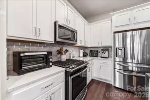 2401 Euclid Ave, Charlotte, NC 28203 - Photo 9