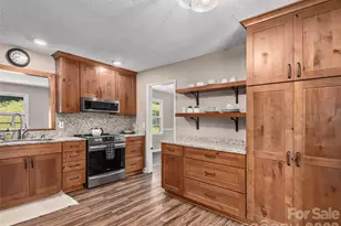 181 Junaluska Oaks Dr, Waynesville, NC 28786 - Photo 7