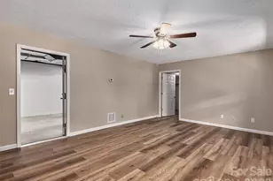 181 Junaluska Oaks Dr, Waynesville, NC 28786 - Photo 19