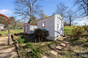 264 Church St, Marion, NC 28752 - Photo 19