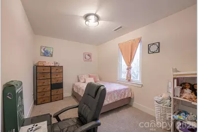 107 Carpenter Street, Lincolnton, NC 28092 - Photo 9