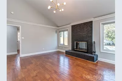 7000 Valley Haven Drive, Charlotte, NC 28211 - Photo 3