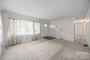 400 Sharview Cir, Charlotte, NC 28217 - Photo 7