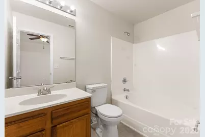 5152 Brooktree Drive, Charlotte, NC 28208 - Photo 15