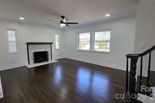 404 S Mulberry St, Cherryville, NC 28021 - Photo 7