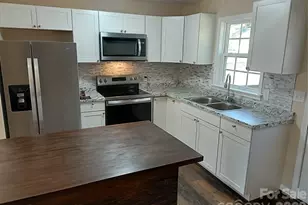 711 Sweet Meadow Ln, Clover, SC 29710 - Photo 7