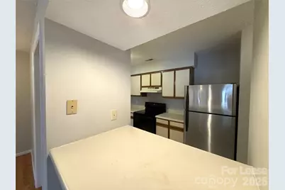 1001 Churchill Downs Road #G, Charlotte, NC 28211 - Photo 9