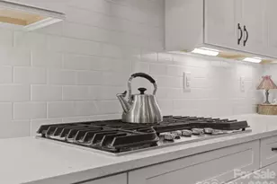 481 Sandbar Pt, Lake Wylie, SC 29710 - Photo 17