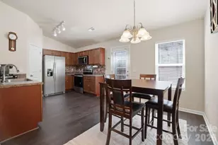 149 Creekstone Ct, Lexington, NC 27295 - Photo 3