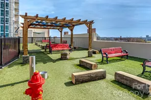 640 N Church St, Charlotte, NC 28202 - Photo 11