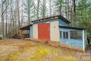 173 Croom Hollow Dr, Nebo, NC 28761 - Photo 17