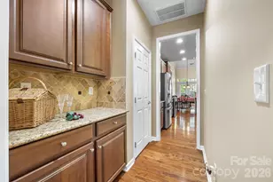 1914 Colony Line Ct, Charlotte, NC 28210 - Photo 7