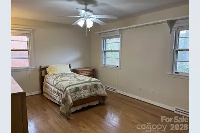 8 N Oak Forest Drive, Asheville, NC 28803 - Photo 29