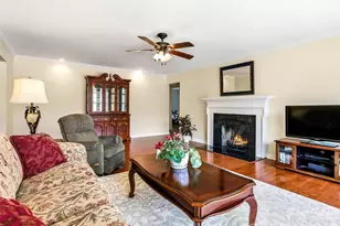 8 N Oak Forest Dr, Asheville, NC 28803 - Photo 11