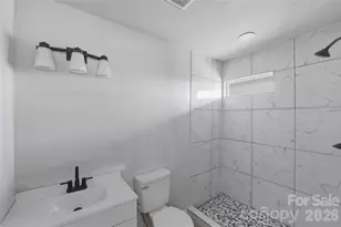 3027 Remington St, Charlotte, NC 28216 - Photo 13