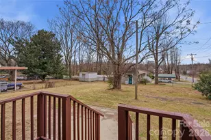 3027 Remington St, Charlotte, NC 28216 - Photo 17