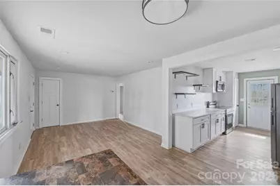 3027 Remington Street, Charlotte, NC 28216 - Photo 9