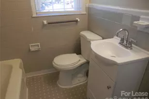 1701 Washington Ave, Charlotte, NC 28216 - Photo 23