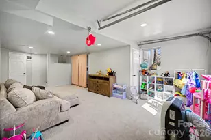 1140 Knollwood Dr, Claremont, NC 28610 - Photo 17