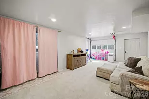 1140 Knollwood Dr, Claremont, NC 28610 - Photo 17