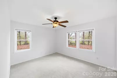 6924 Woodfield Drive, Charlotte, NC 28215 - Photo 21