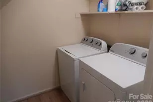 547 Brent Rd, Raleigh, NC 27606 - Photo 7