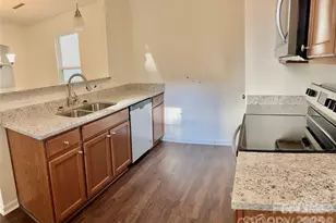 6207 Thompson Brook Lane, Charlotte, NC 28212 - Photo 5