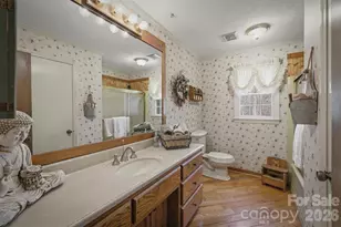 2480 Sweetbriar Cir, Lenoir, NC 28645 - Photo 23